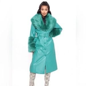 Faux leather coat With Faux Fur emerald green